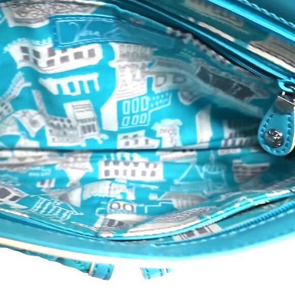 Vera Bradley Aqua Quilted w/Patent Leather Trim Strap Crossbody Bag 7.5 x 11 - Picture 10 of 12